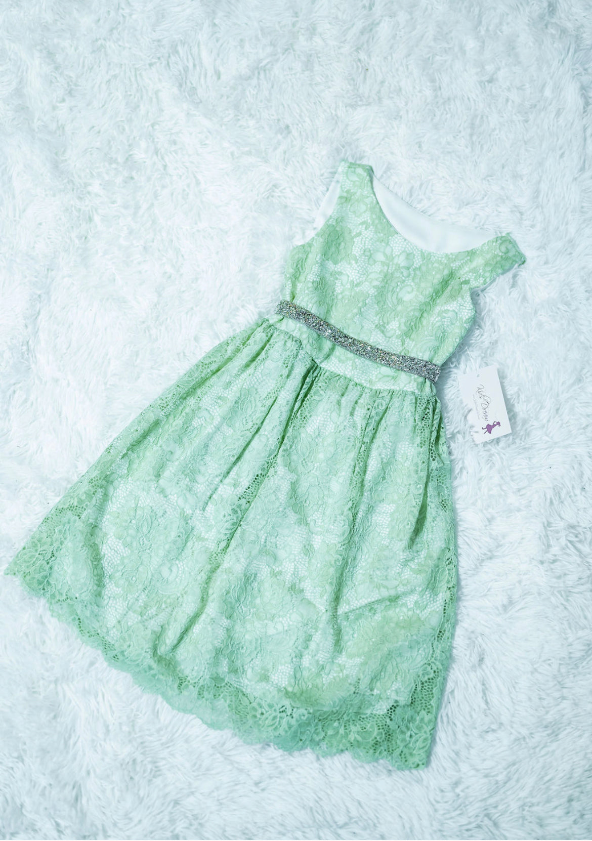 Mint Lace