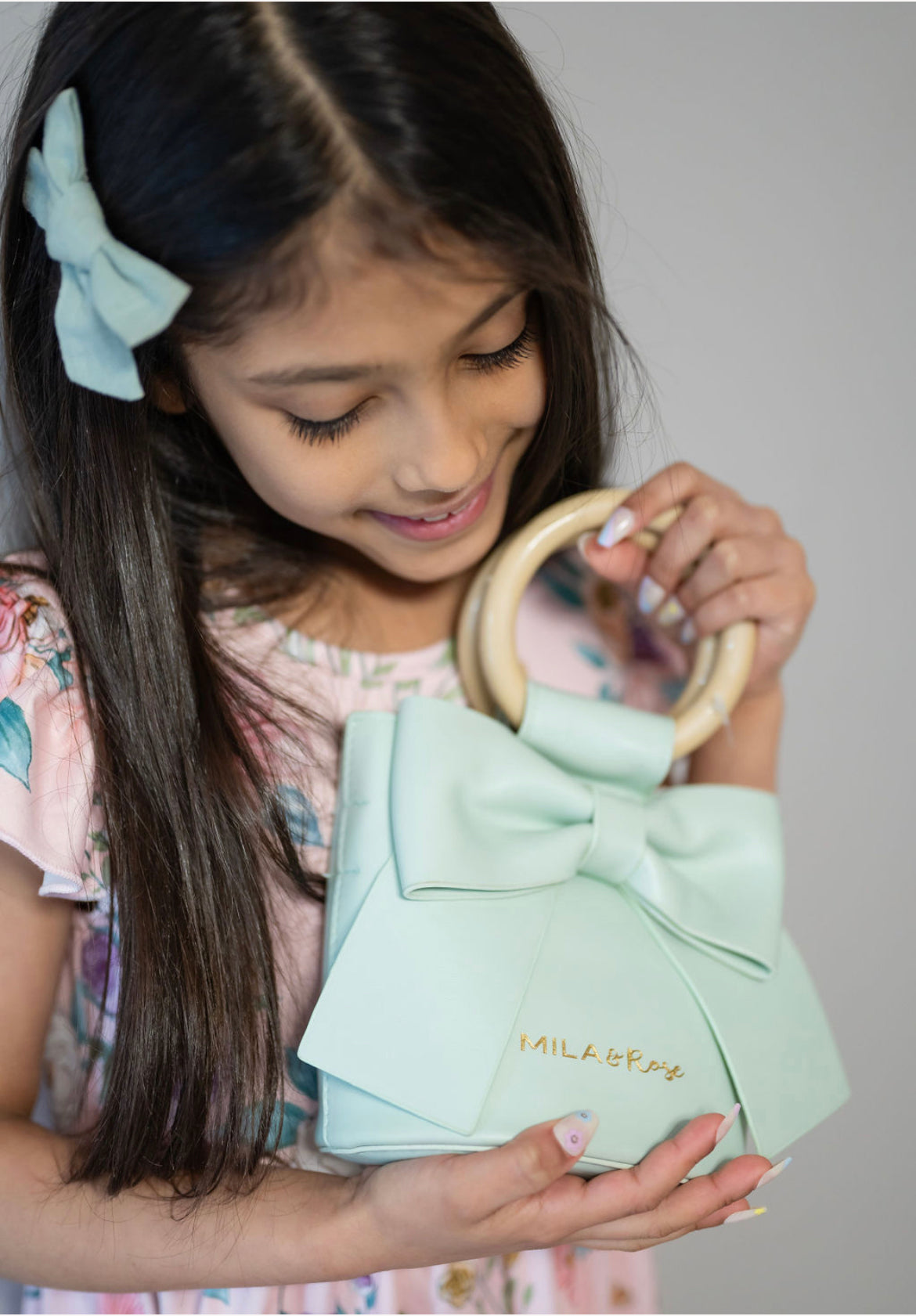 Mint Bow purse